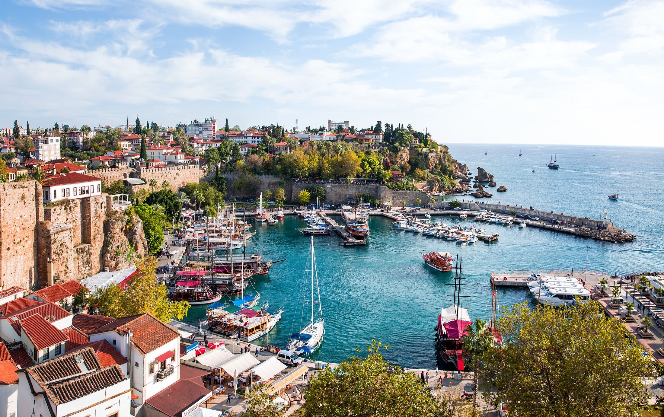 10 Days – Amazing Turkiye + Alacati By Emirates